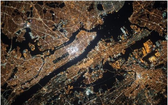 Hanging onto fundamentals: 2023 Investment climate